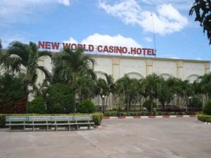 New World Casino Hotel: Sòng bạc lâu đời nhất tại Bavet